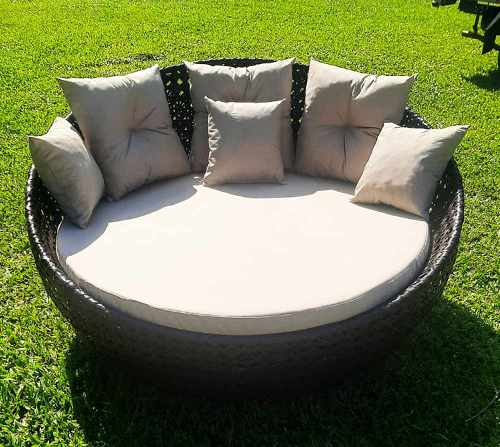 CAMASTRO ROMANO Ratán Sintético Exterior