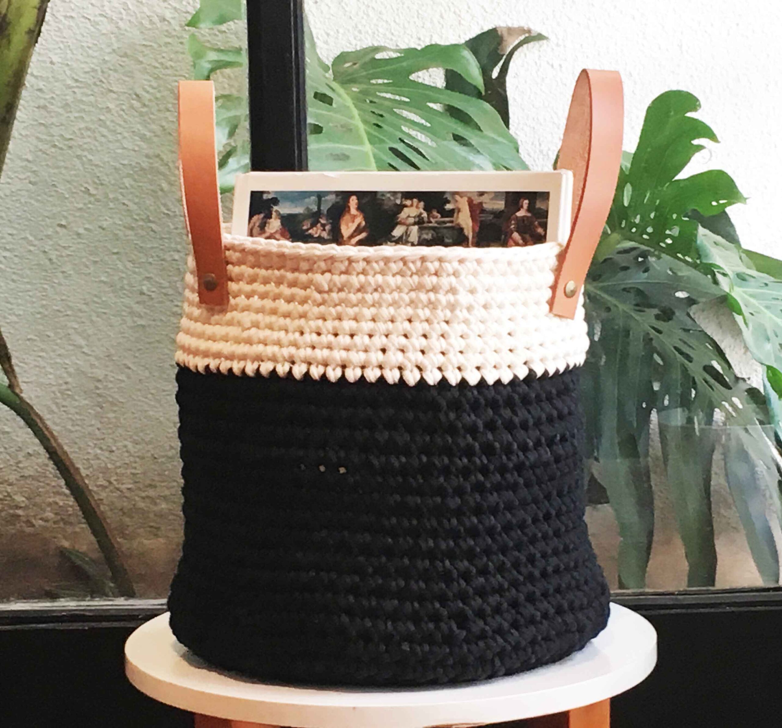 Cesto TEJIDO NORDICO con Cuero B&W Grande 30 cm - Imagen 7