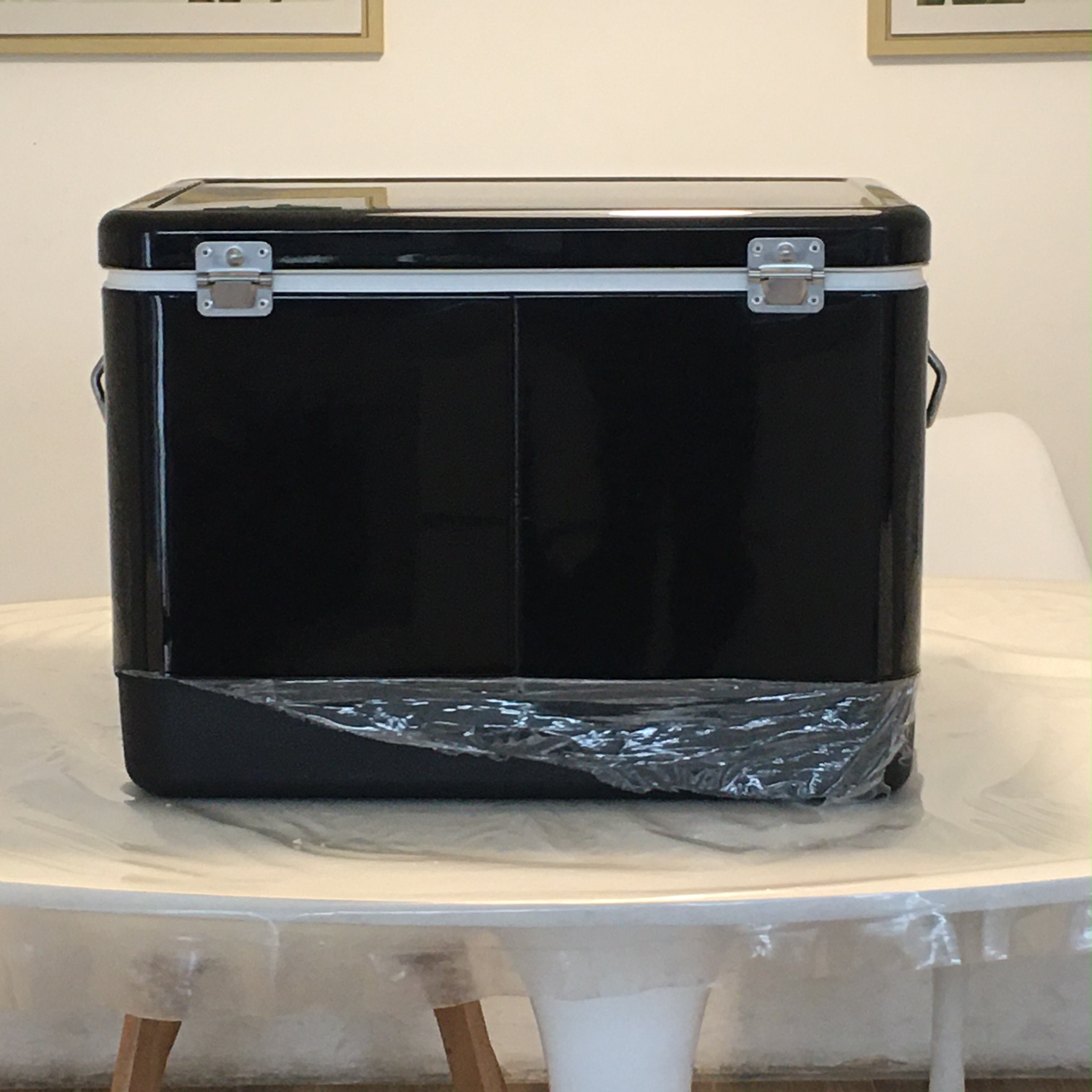 Conservadora Cooler "Rápido y Furioso" 58 Litros Hermética -"de Exhibición" - - Imagen 10