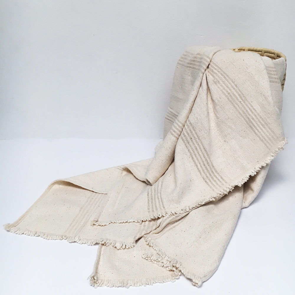Manta Suave Gruesa Natural de Algodón- 2.10 x 2 mts. - Imagen 2